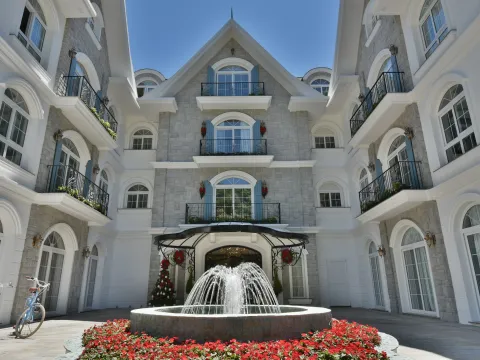Hotel Colline de France